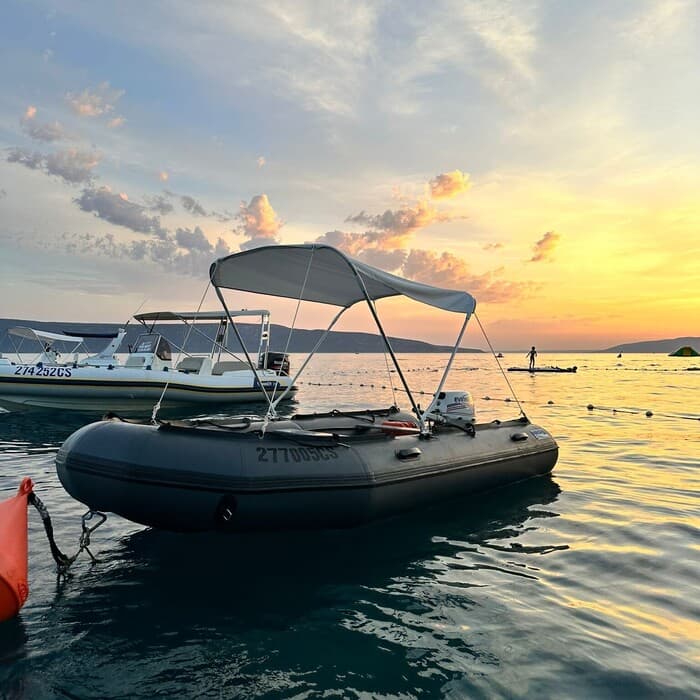 dulkan_boat